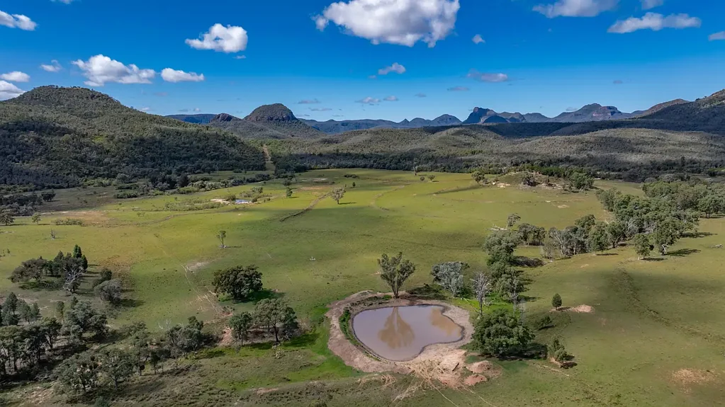 Bugaldie  Scenic, Productive Land at the Head of the Goorianawa Valley