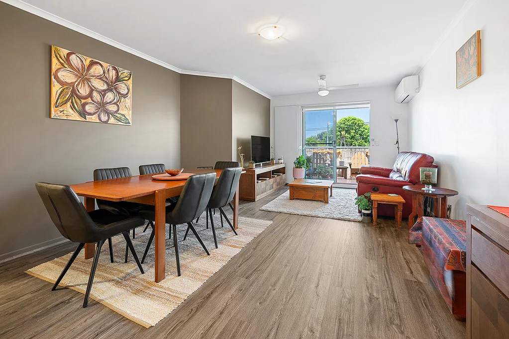 Toukley 3Moenga Spacious 3-Bedroom Unit in Prime Toukley Location