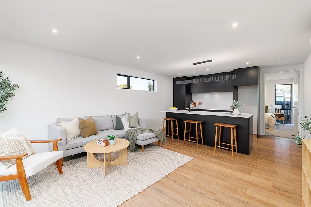 Woolston 1房  Luxury Finishes Without the Price Tag