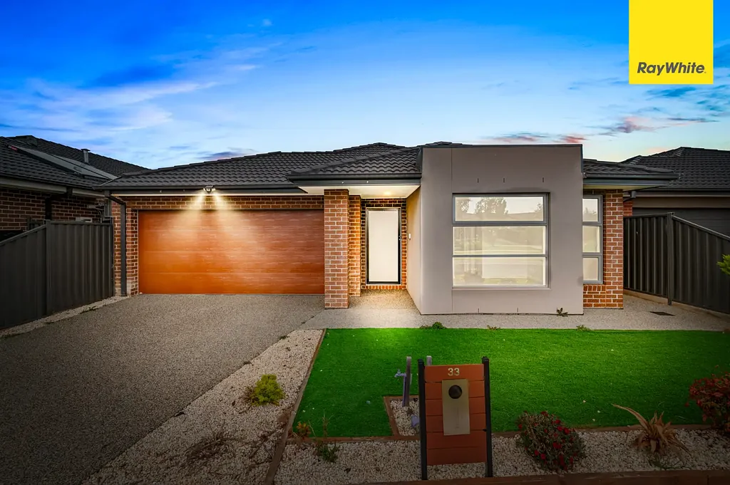 33 Springbrook Parkway, Cobblebank, VIC 3338