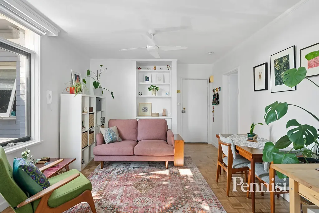 2/37 Myrnong Crescent, Ascot Vale, VIC 3032
