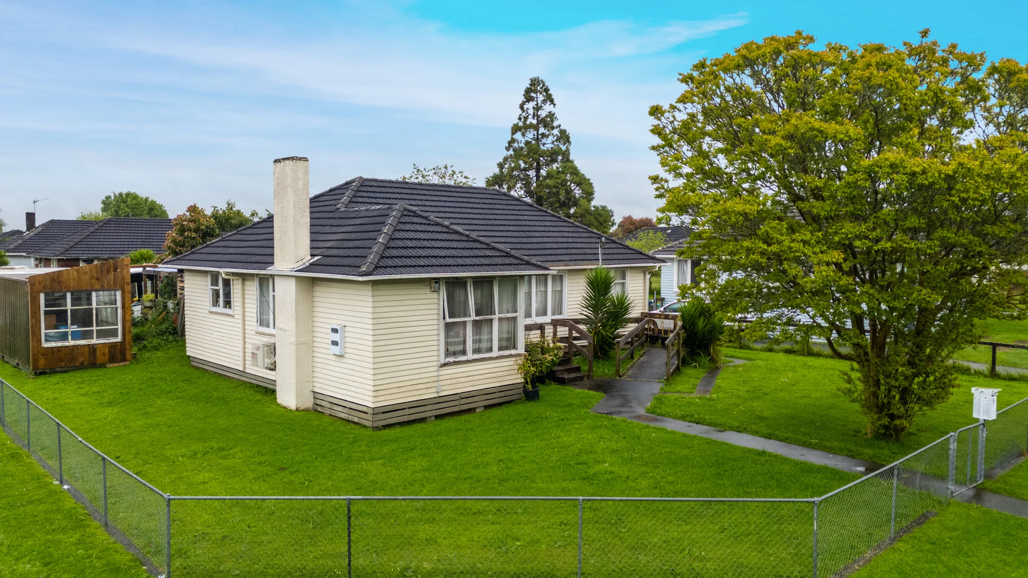 9 Sheehan Avenue, Papakura, 2 Bedrooms, 2 Bathrooms, House