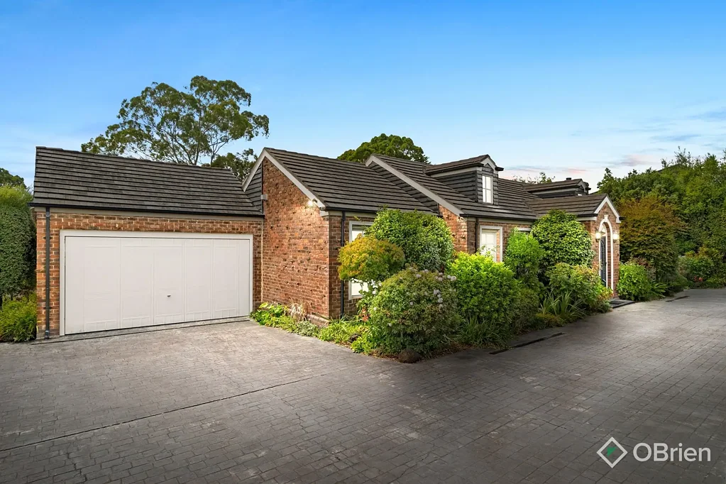 2/2 Newman Road, Wantirna South, VIC 3152