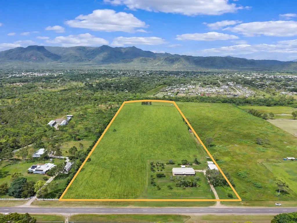 322 Kelso Drive, Kelso, QLD 4815