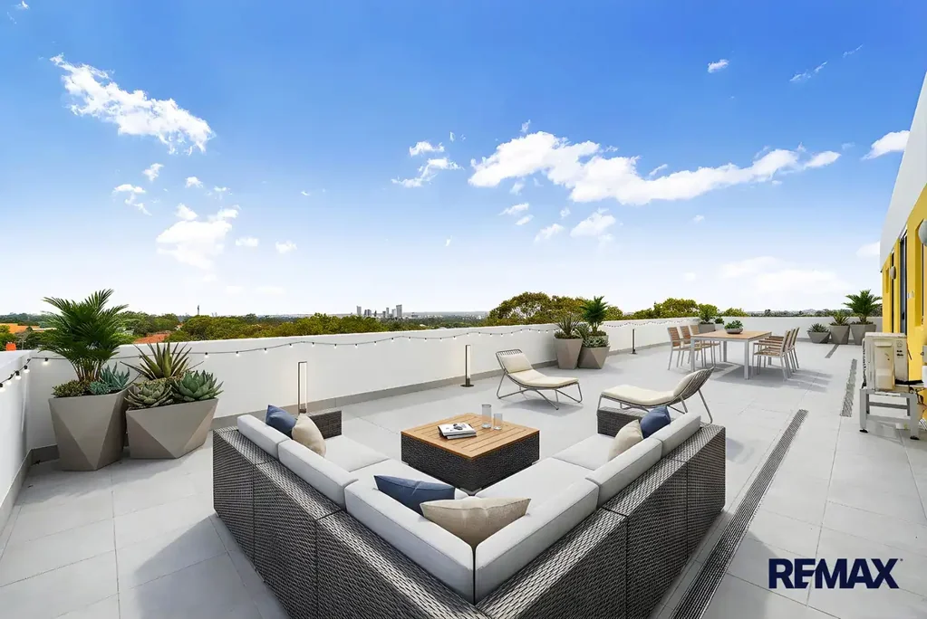 Baulkham Hills 2غرفة نوم Bright & Spacious 2 Bedroom + Study Apartment with Huge Balcony