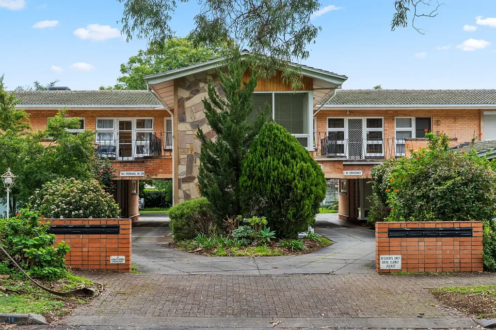 Hazelwood Park 1部屋 Mid-Century Charm Overlooking Hazelwood Park