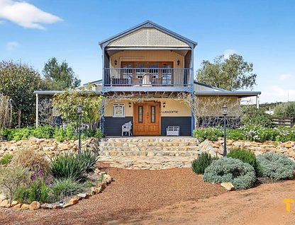 76 Newcastle Street, York, WA 6302, 3部屋, 2バスルーム, House