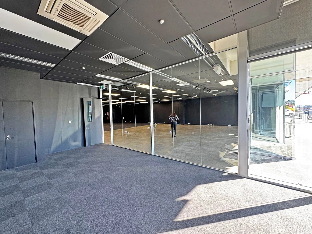 Albany PRIME EXPOSURE GROUND FLOOR OFFICE ON CORINTHIAN