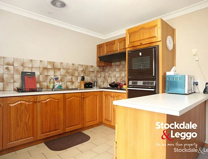 2/29 Prospect Street, Glenroy, North Melbourne, 2 rūma, 1 rūma horoi, Unit