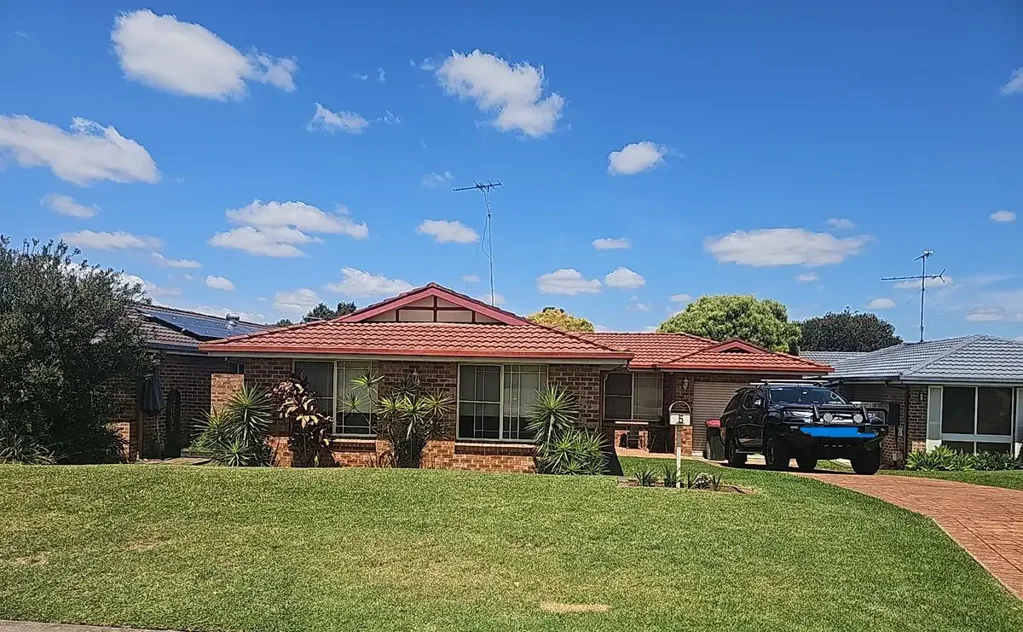 4 Bedroom Home, Quiet Location