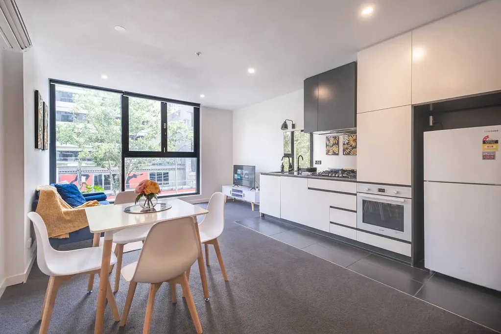 Melbourne 2 Bedroom Stylish Melbourne CBD Apartment For Sale - Perfect Urban Investment!