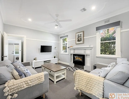 12 Lowe Street, Queanbeyan, NSW 2620, 3 ਕਮਰੇ, 1 ਬਾਥਰੂਮ, House