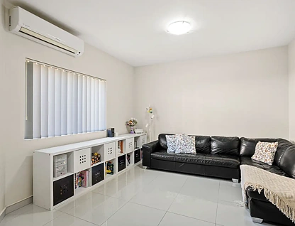 8/108-112 Boundary Road, Peakhurst, NSW 2210, 3 ਕਮਰੇ, 2 ਬਾਥਰੂਮ, Townhouse