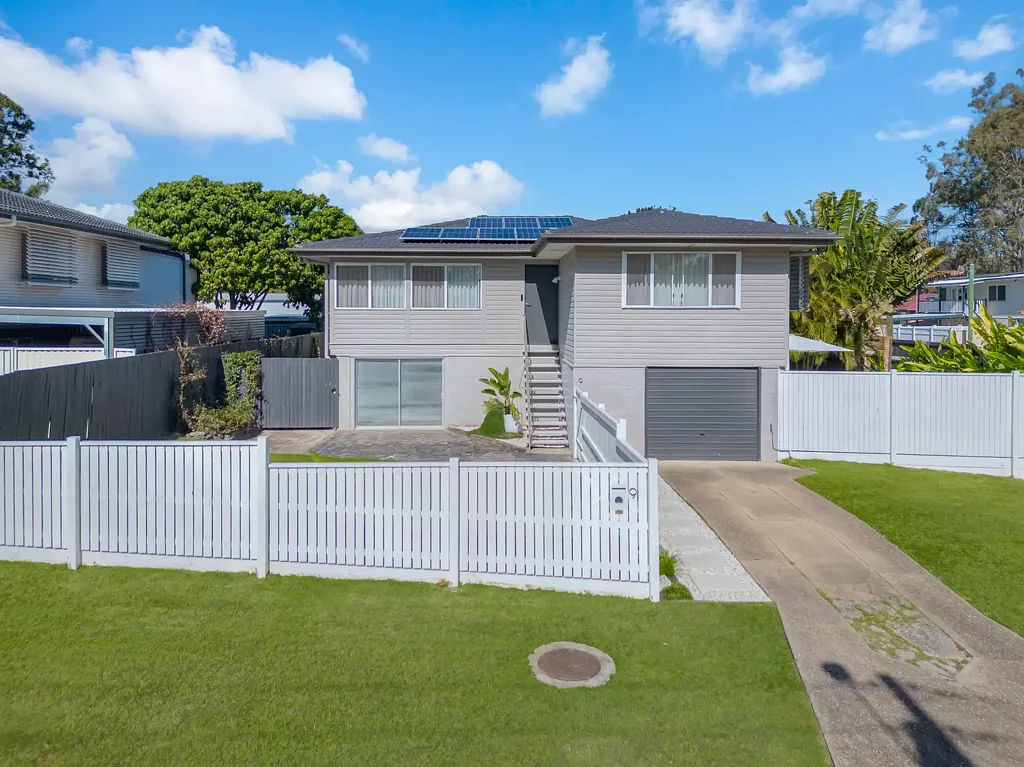 9 Dobson Drive, Strathpine, QLD 4500