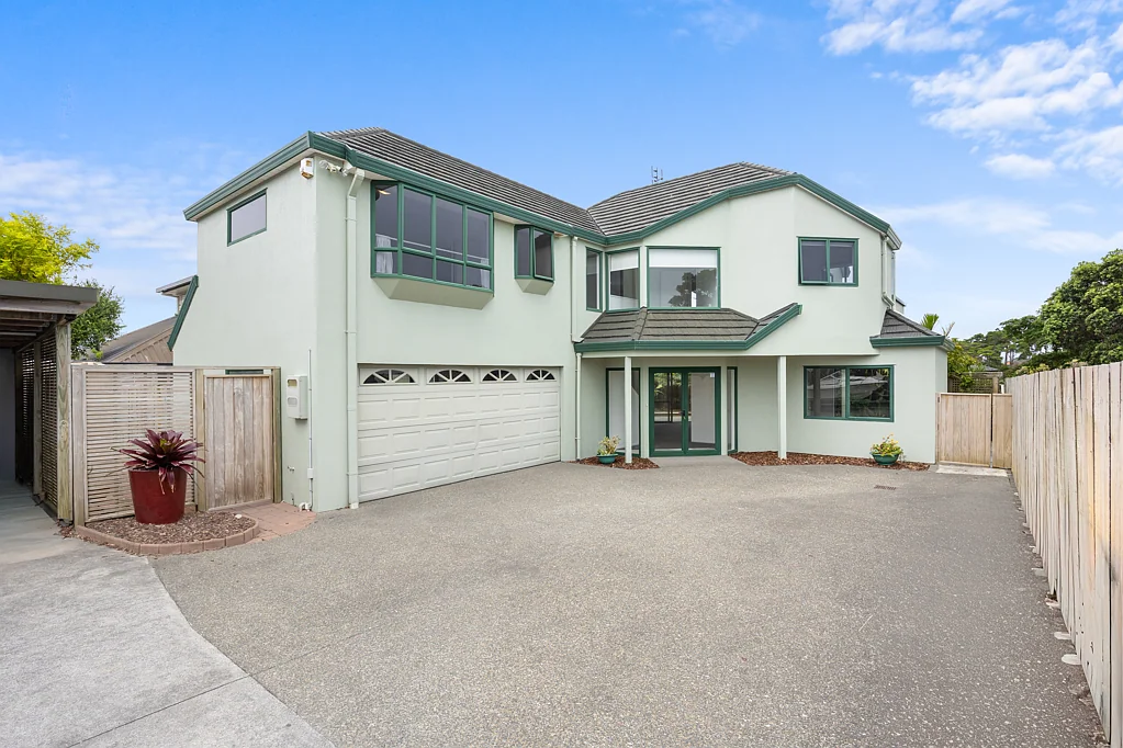 2/36 Devon Road, Bucklands Beach, Manukau City, Auckland