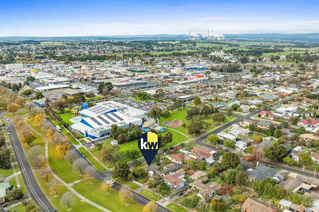 Traralgon 3 Bedroom ON THE EDGE OF THE CBD!