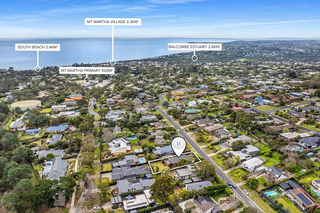 Mount Martha 3 Bedroom COASTAL CHARM WITH MODERN COMFORT