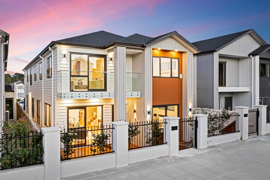 219C & 1/219C Murphys Road, Flat Bush, Manukau City, Auckland