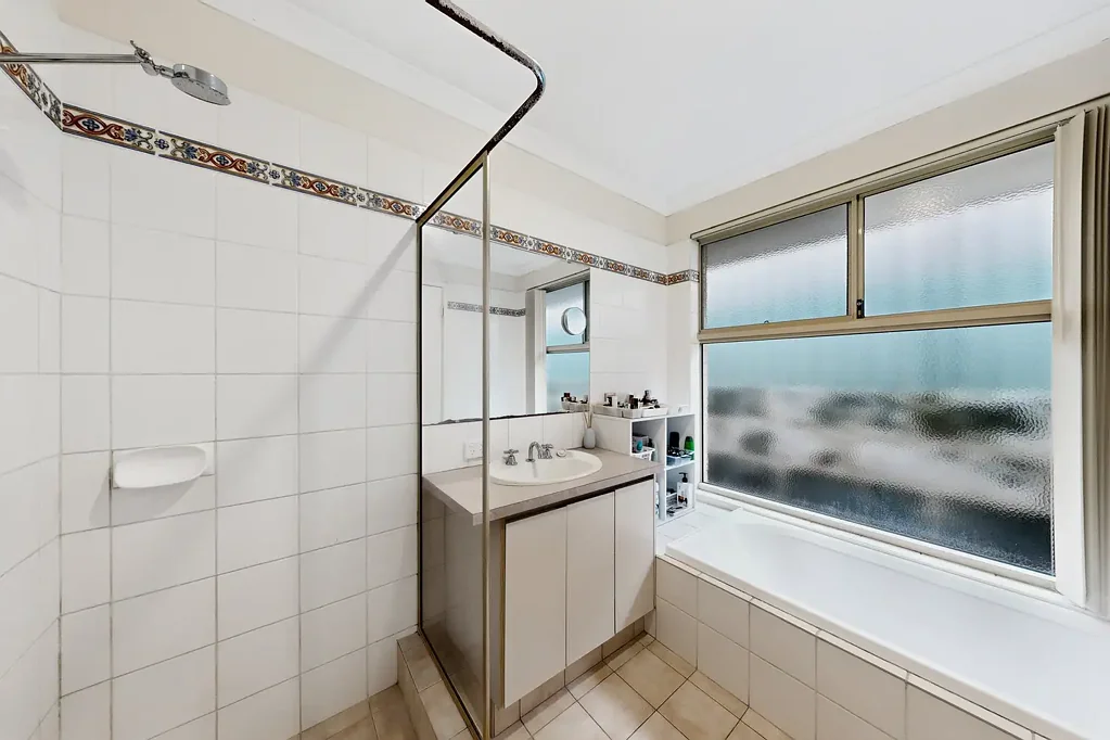 Spacious Family Home!