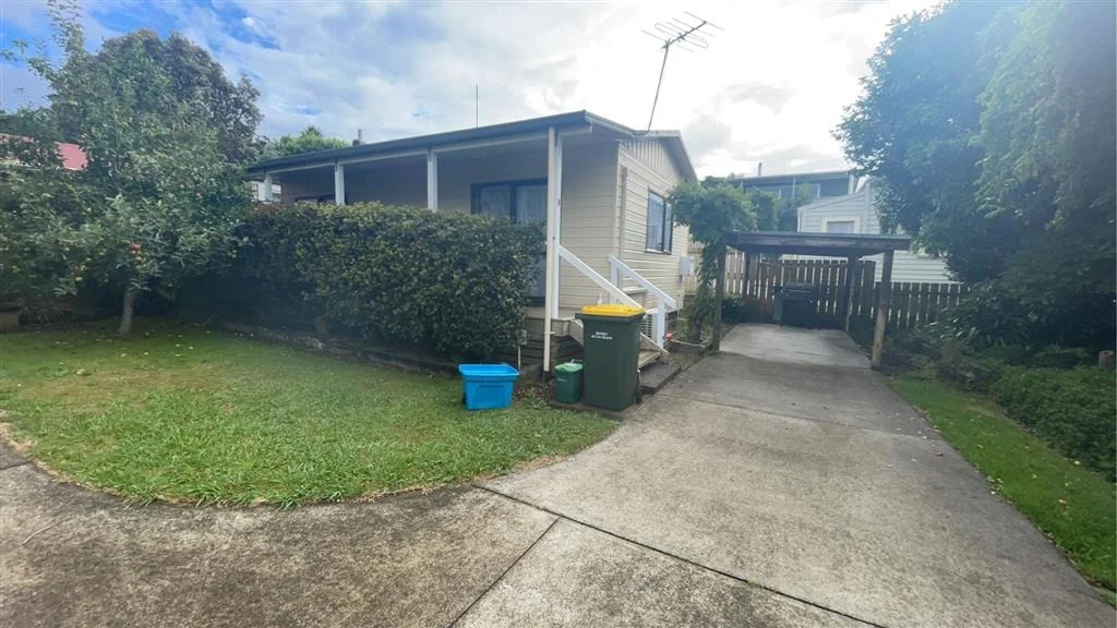 ONE BEDROOM - BELL BLOCK