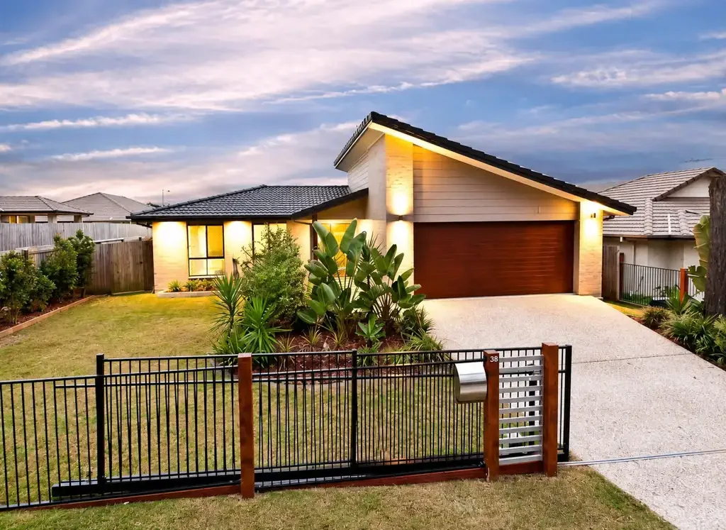Contemporary Family Home with Spacious Living & Exceptional Outdoor