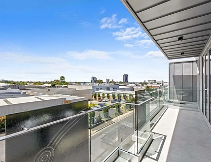 8/17 Halstead Place, Geelong West, VIC 3218, 2 Kuwarto, 1 Banyo, Apartment