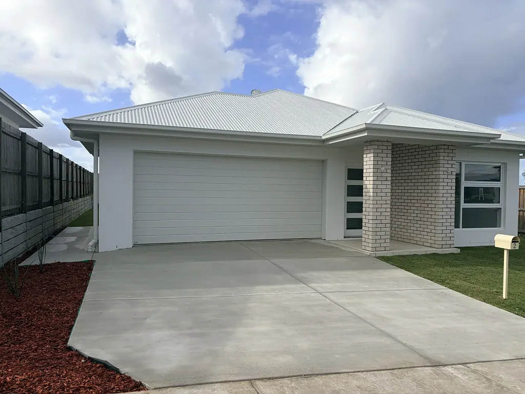 Brand New Home with solar Morayfield Qld