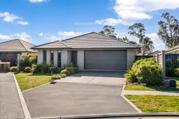 8 Chesney Drive, Rolleston