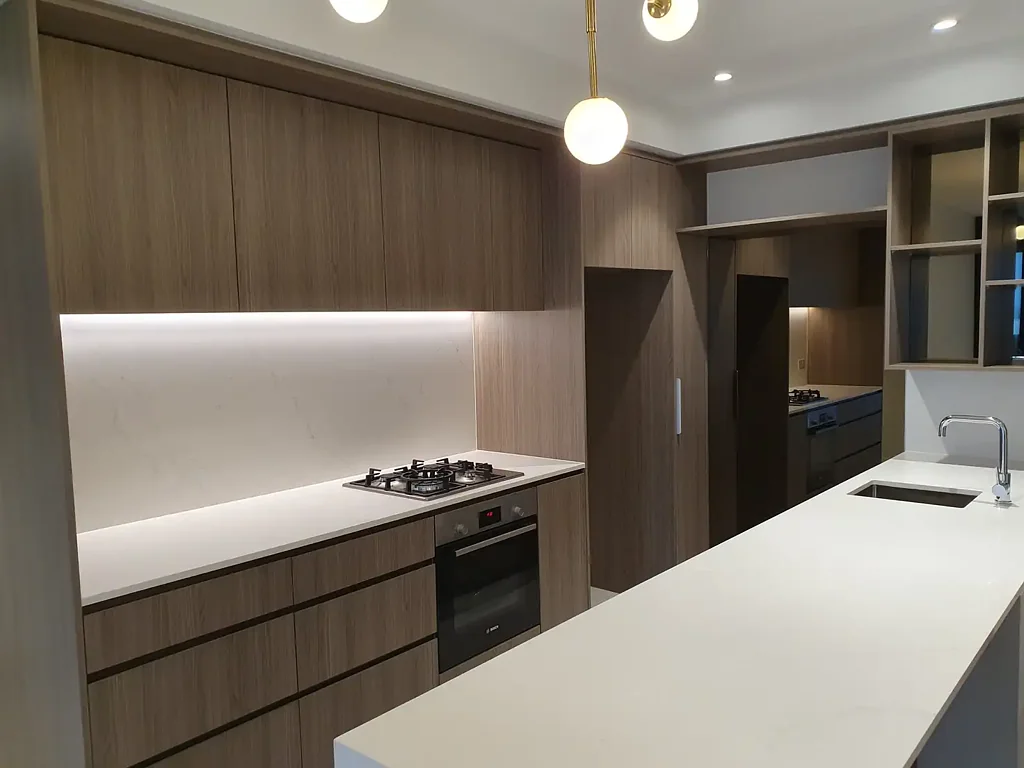 1x1 Brand New Apartment in the Heart of the CBD