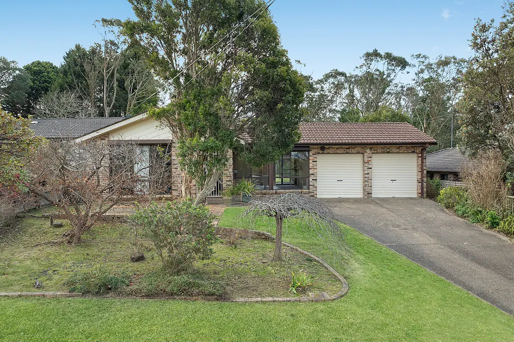 21 Cook Road, Wentworth Falls, NSW 2782
