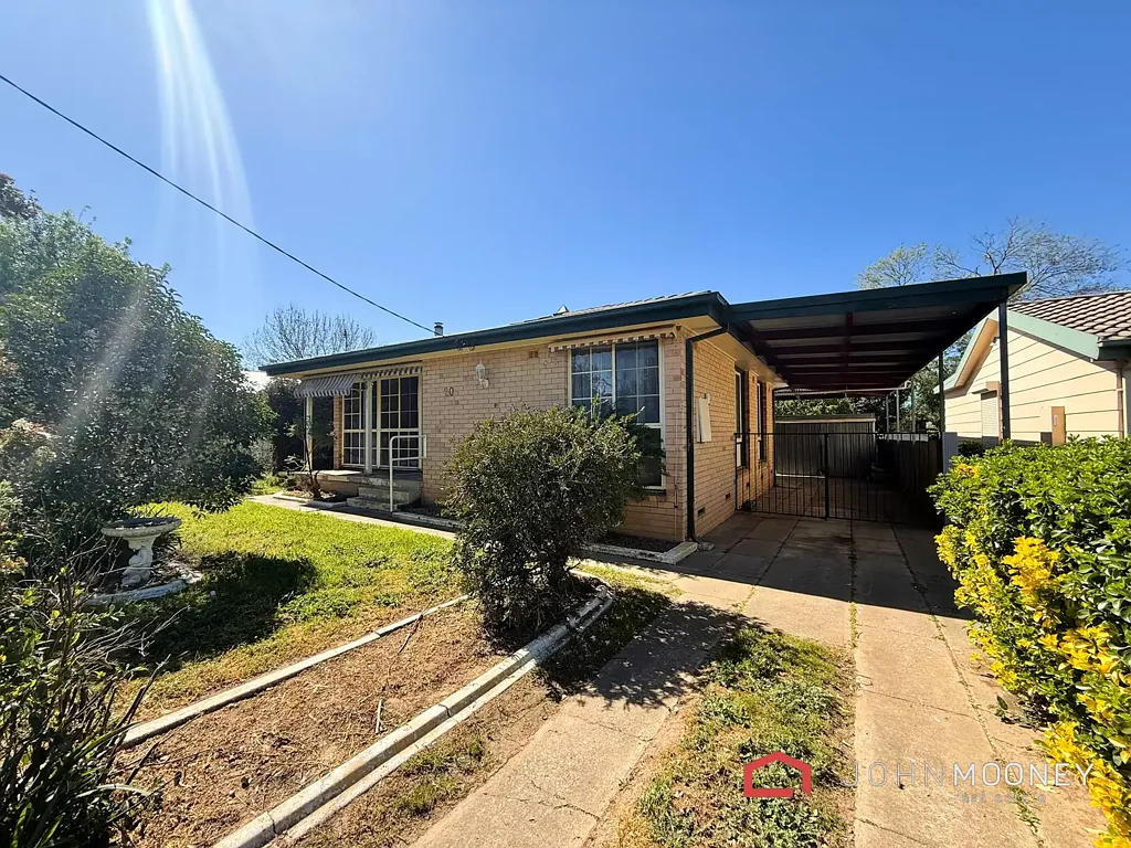 20 Chifley Crescent, Kooringal