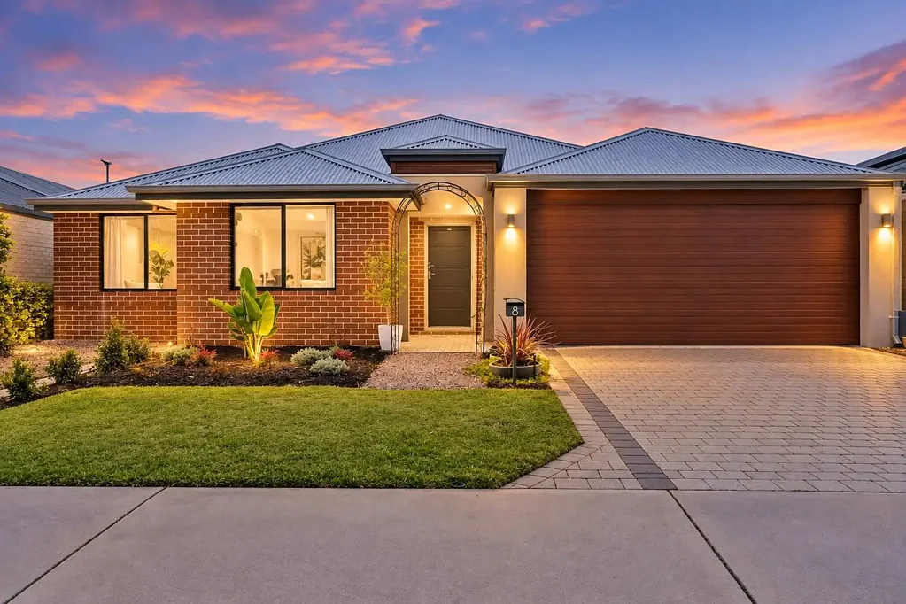 8 Mowbray Grange, Brabham, WA 6055