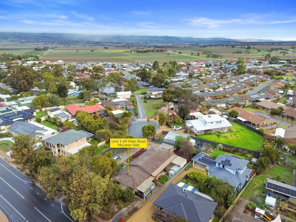 Mclaren Vale 2 Bedroom Relaxed Living