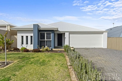 Two Rocks 4 Slaapkamer A Smart Investment in Perth's Thriving Coastal Corridor