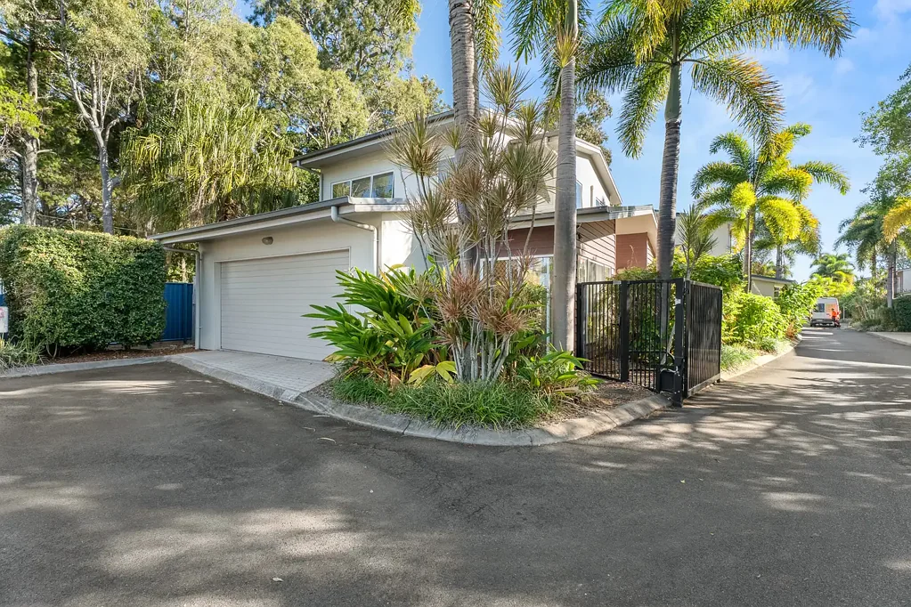 Urangan 3房  Lucrative Management Rights in Tropical Paradise Hervey Bay
