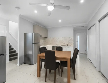 5/9 Cromwell Court, Doolandella, QLD 4077, 3房, 2浴, Townhouse