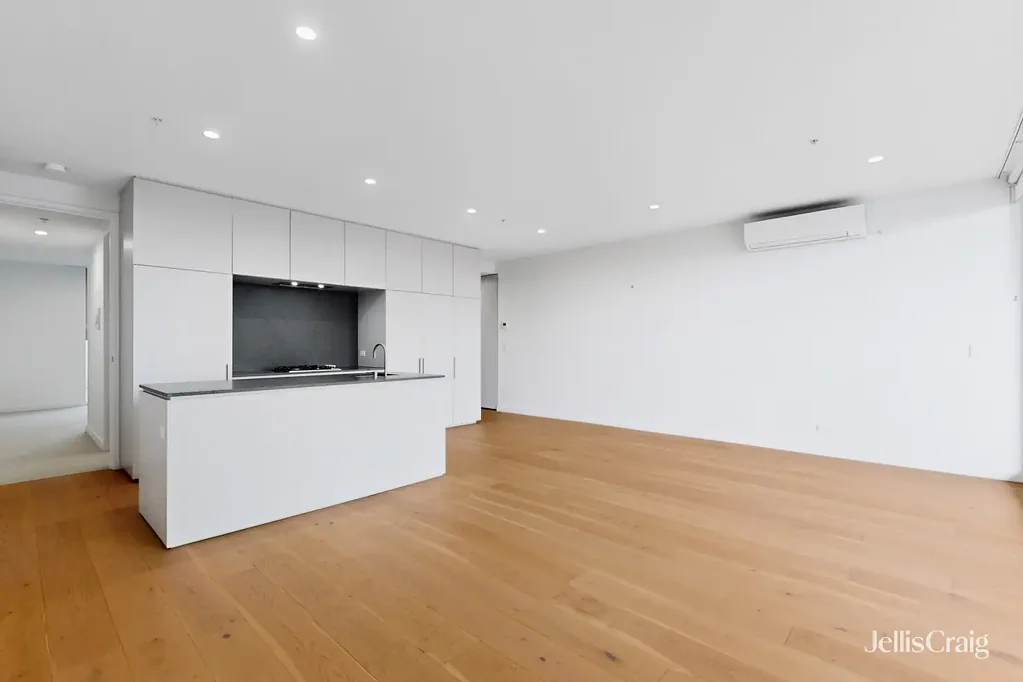 Prestige, Light-Filled Living in the Heart of McKinnon