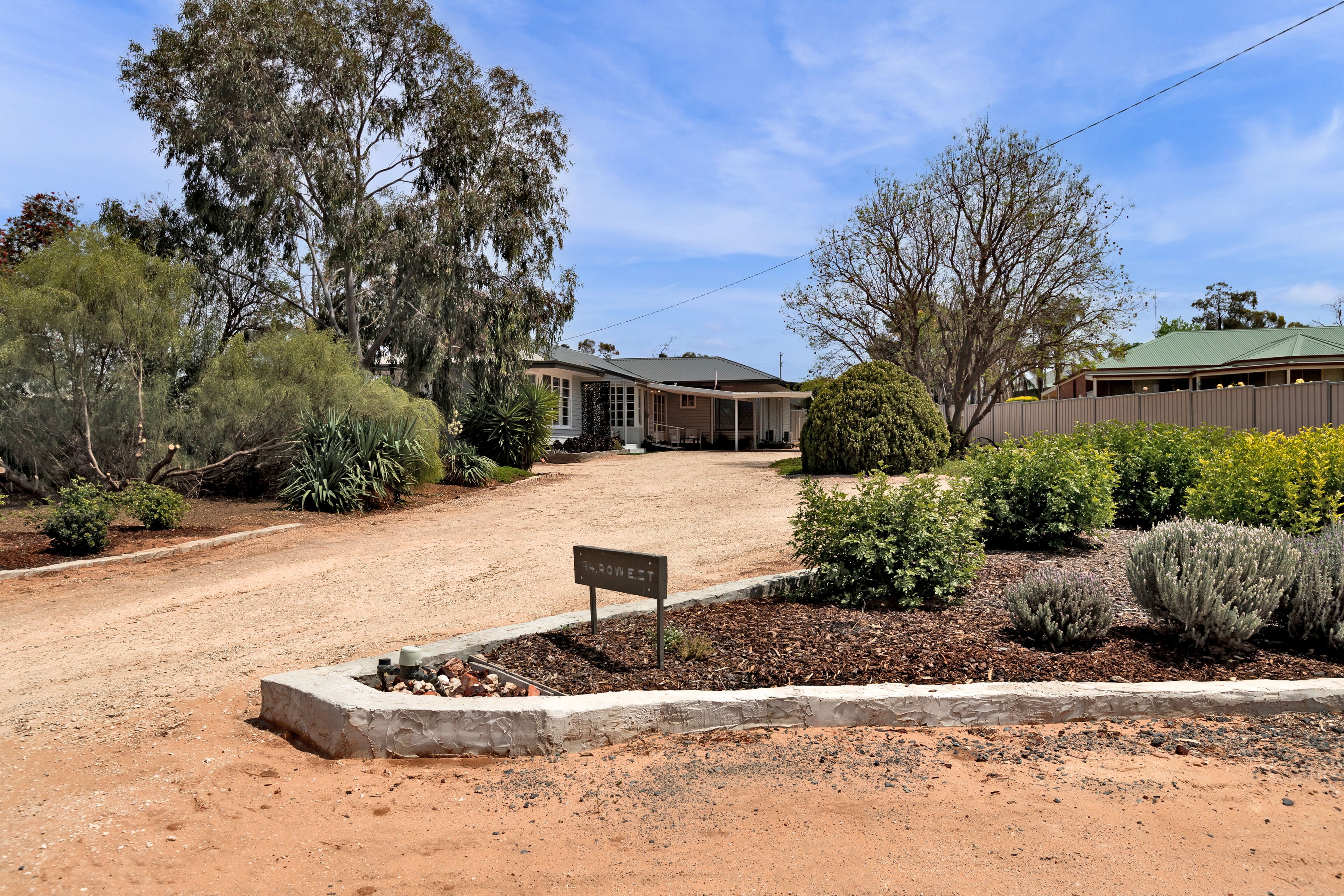 94 ROWE ST, OUYEN VIC 3490, 0部屋, 0バスルーム, House