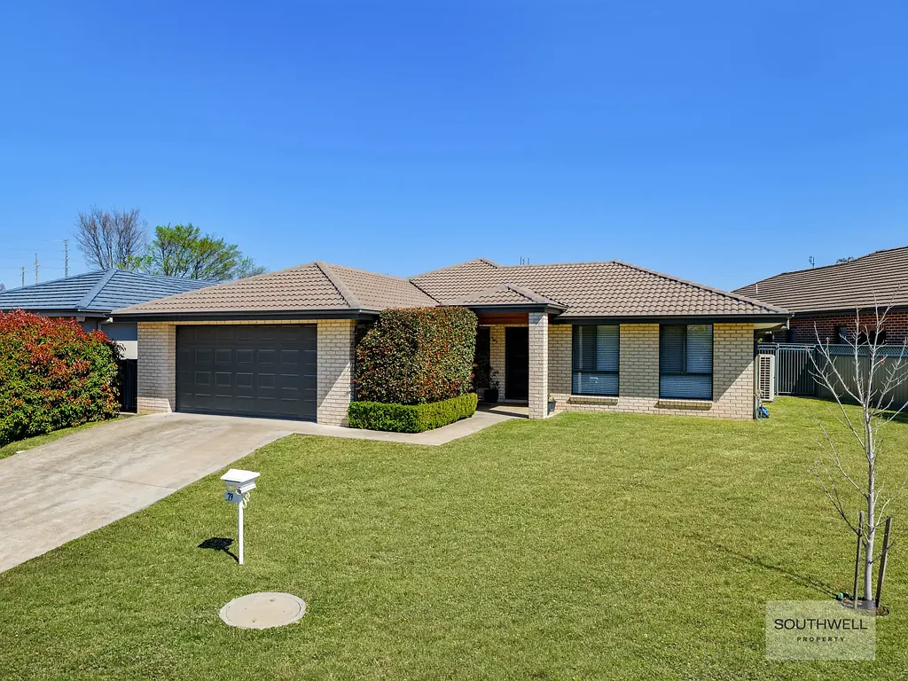 Tamworth 3Zimmer Modern Family Comfort on Golf Course Fringes