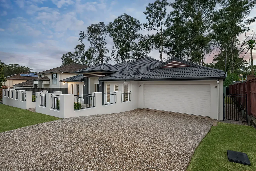 5 Silverbirch Place, Bridgeman Downs, QLD 4035