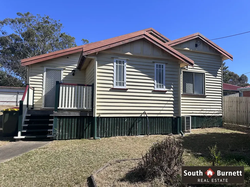 Comfortable 3-Bedroom Home with 2 Bathrooms in Convenient Nanango Location
