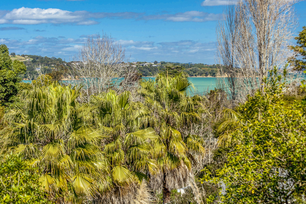 13 Lannan Road, Surfdale, Auckland, 0 phòng ngủ, 0 phòng tắm