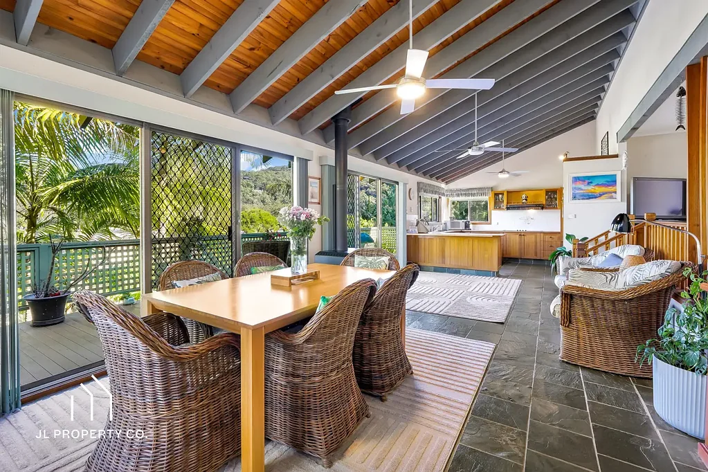 Umina Beach 5ਬੈੱਡਰੂਮ Peace, Privacy, and Poolside Bliss