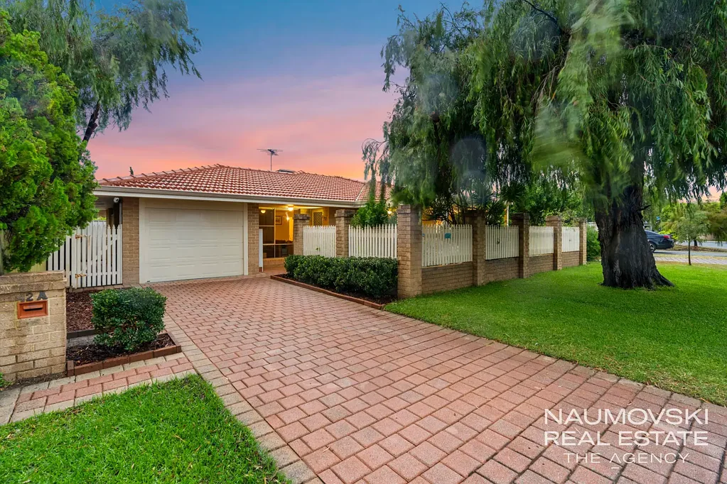 42A Vermont Street, Nollamara, WA 6061
