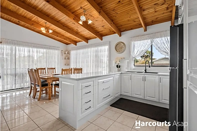6 Lansell Road, Cowes, VIC 3922, 3 slaapkamers, 2 badkamers, House