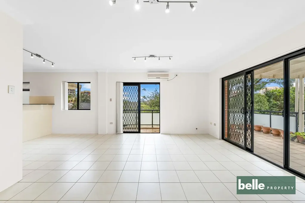Modern 2-Bedroom Apartment in the Heart of Strathfield