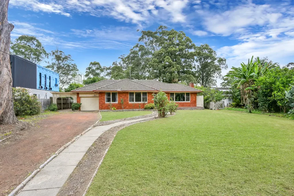 41 Castle Hill Road, West Pennant Hills, NSW 2125