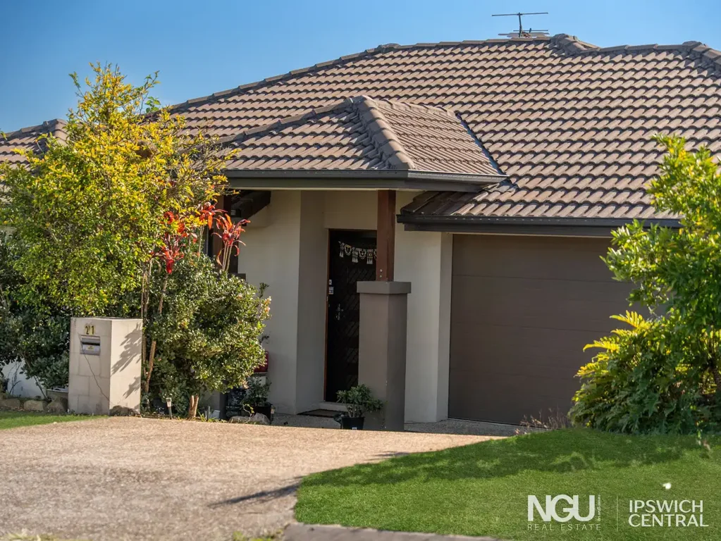 Springfield Lakes 4房 Springfield Lakes黄金地段宽敞家庭住宅，带双起居区 SPACIOUS FAMILY HOME WITH DUAL LIVING ZONES IN A PRIME SPRINGFIELD LAKES LOCATION