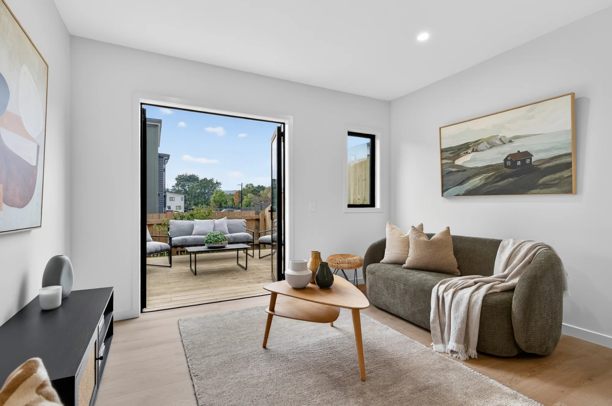 Stoke 2ห้องนอน Final Opportunity at Greenmeadows Terrace