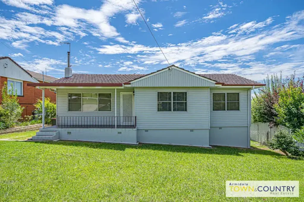 Armidale 3બેડરૂમ 7 Wilson Avenue, Armidale